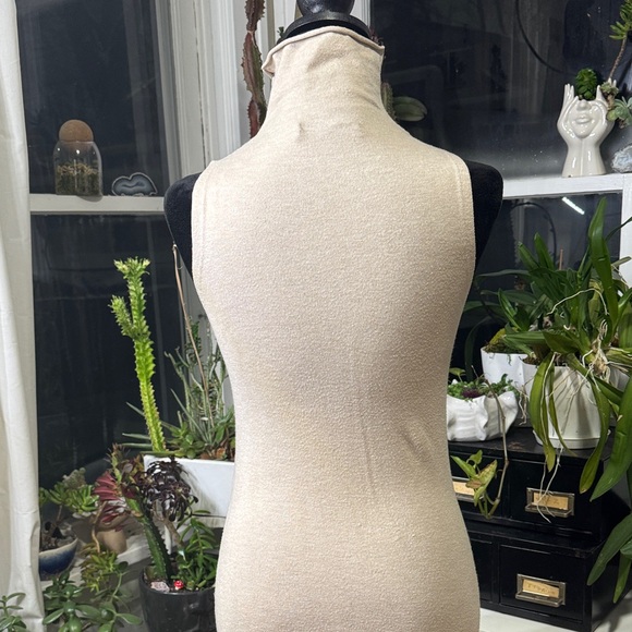 Zara Beige Sleeveless Maxi Dress - Picture 6 of 8